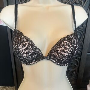 Victoria's Secret Black and Pink Lace Bra
